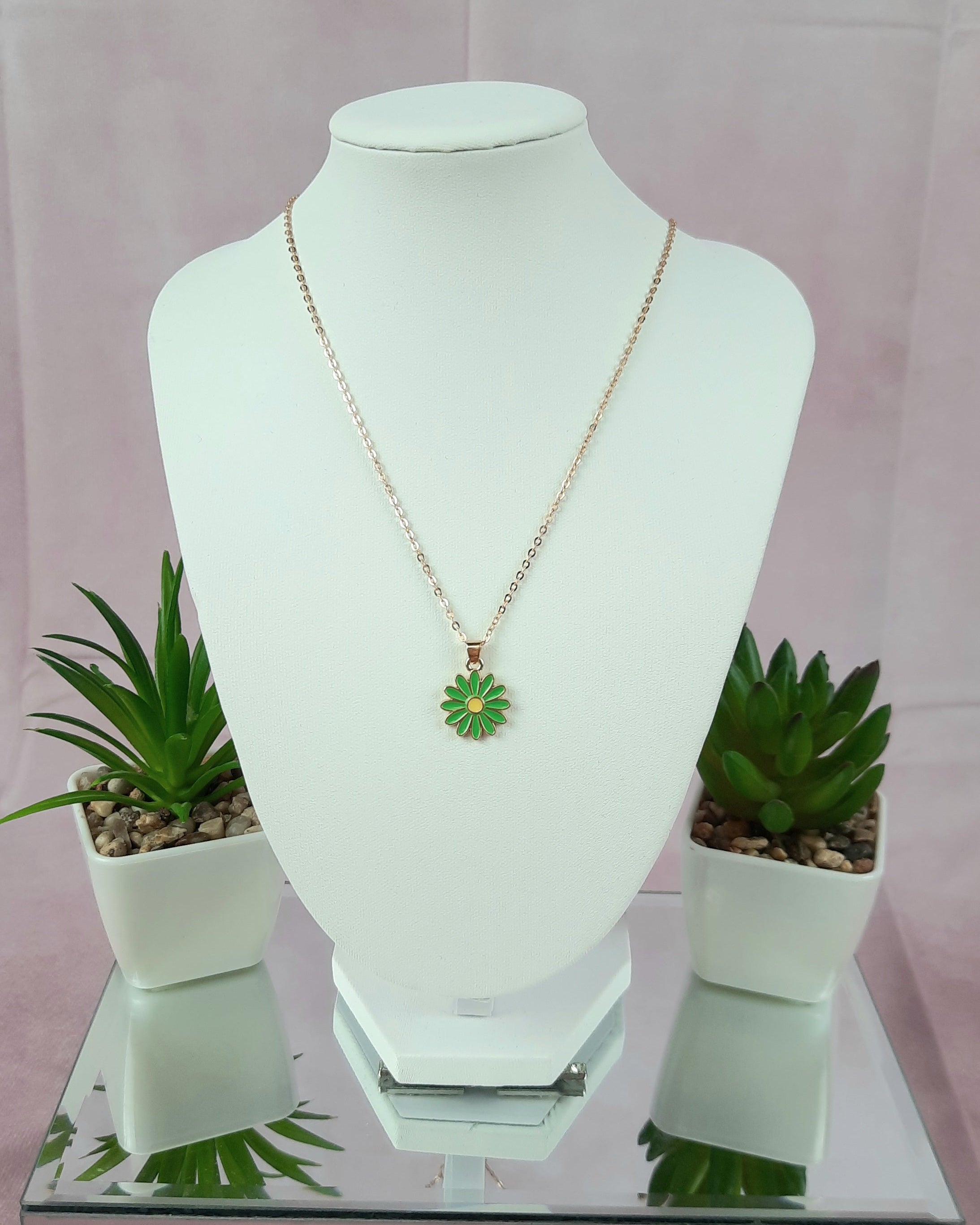 Shiny Sunflower Necklace